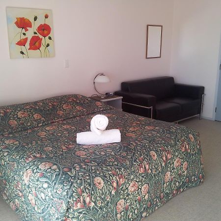 Norfolk Motel & Campervan Park Awanui ห้อง รูปภาพ
